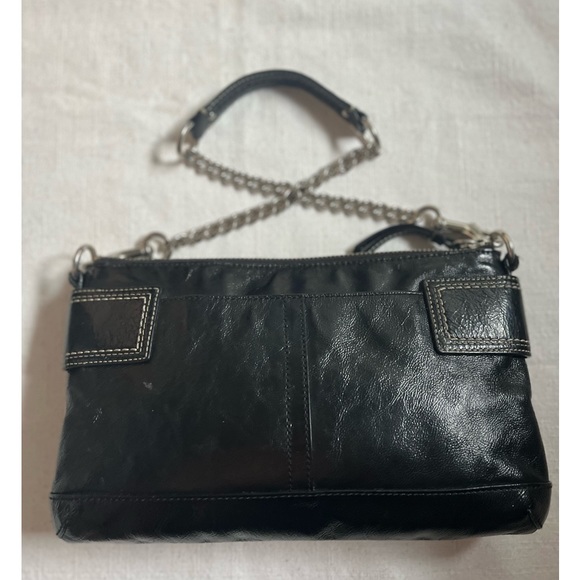 Coach leather shoulder bag. - Picture 2 of 16